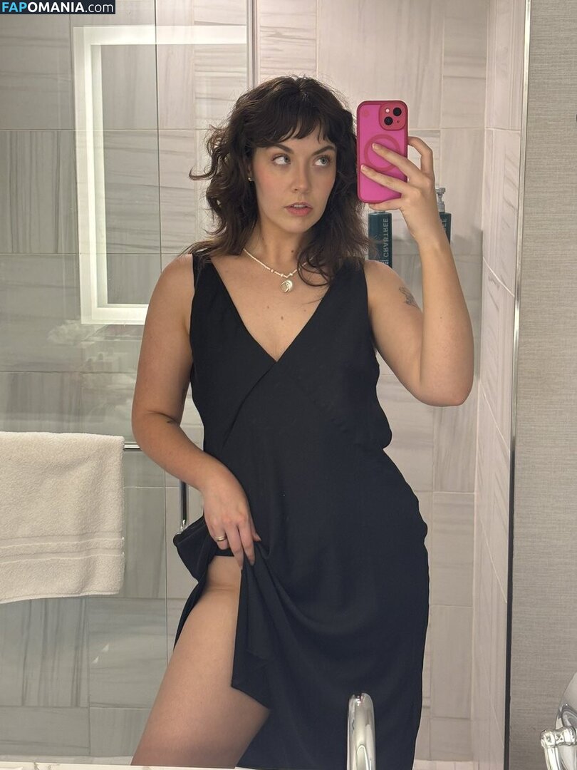 callmejulesxx / julietx13 / julietx143xr Nude OnlyFans  Leaked Photo #4