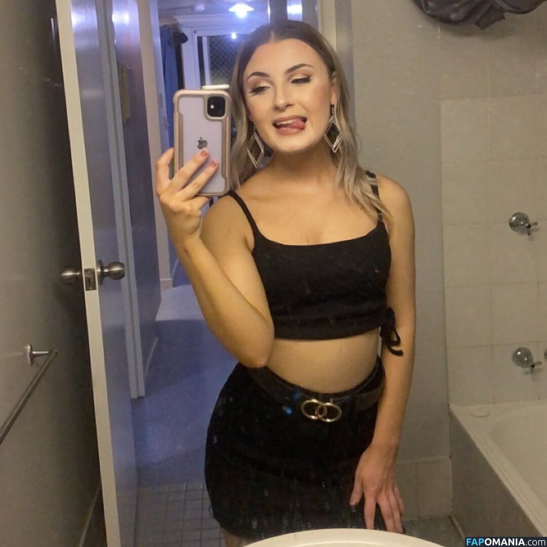 __julsssx / julsxxx Nude OnlyFans  Leaked Photo #7