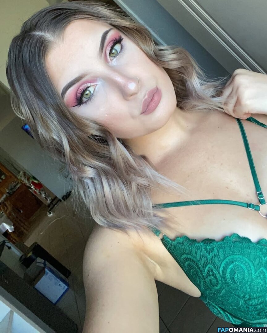 __julsssx / julsxxx Nude OnlyFans  Leaked Photo #12