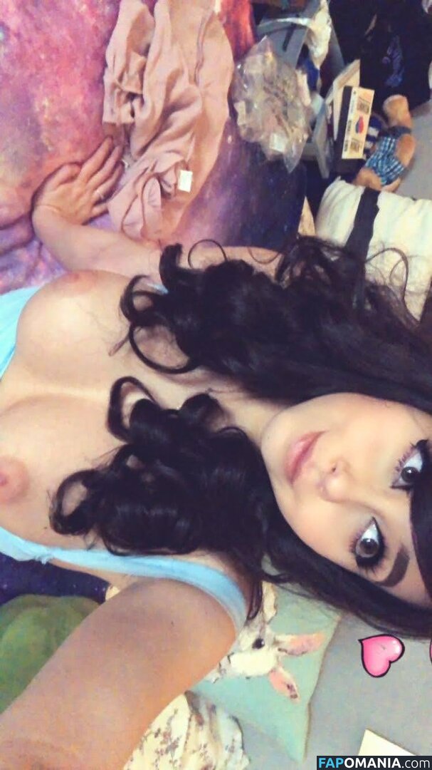 June Nicole Lapine / https: / shoe0nhead Nude OnlyFans  Leaked Photo #6