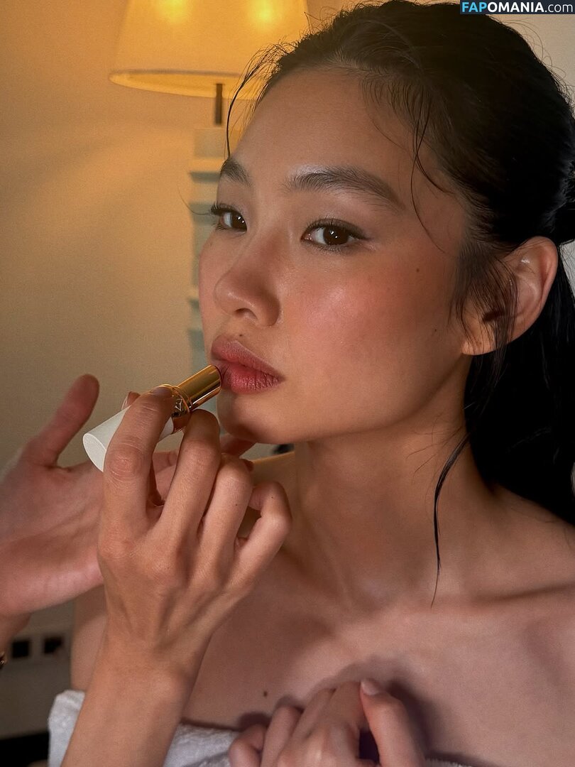 Jung Ho-yeon Nude OnlyFans  Leaked Photo #6
