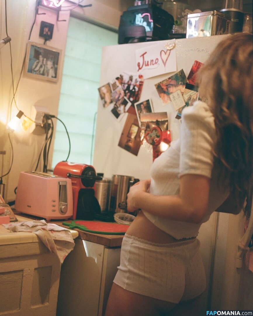 Juno Temple / junotemple Nude OnlyFans  Leaked Photo #16