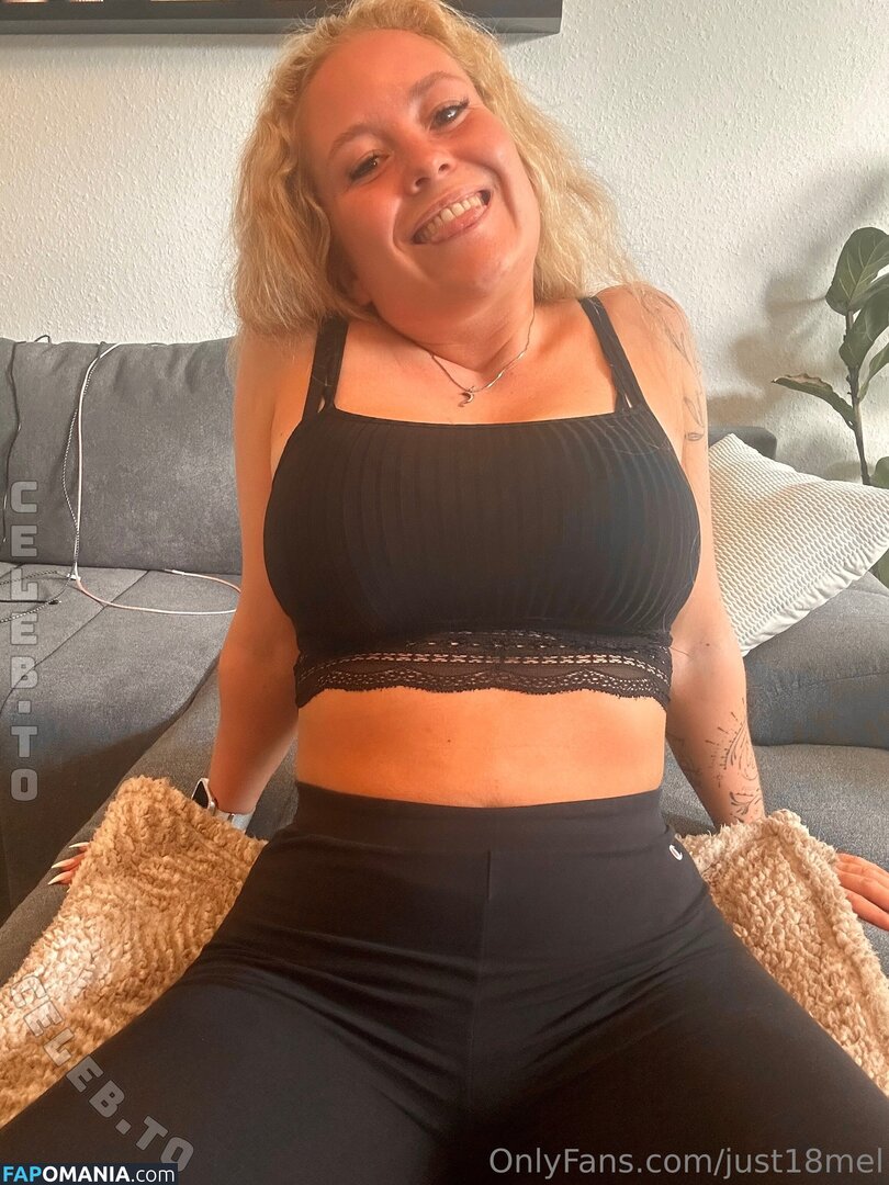 just18mel Nude OnlyFans  Leaked Photo #1