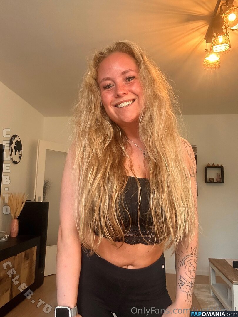 just18mel Nude OnlyFans  Leaked Photo #16