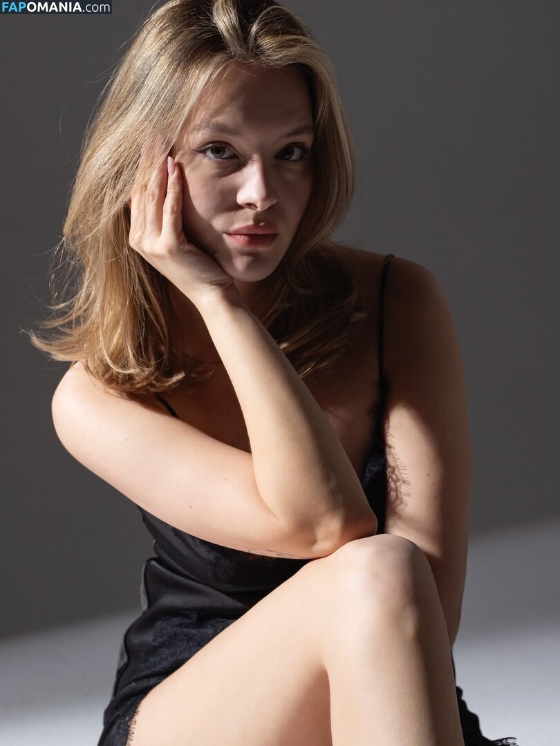 Justyna Grzybowska / justyna.grzybowskaa Nude OnlyFans  Leaked Photo #2