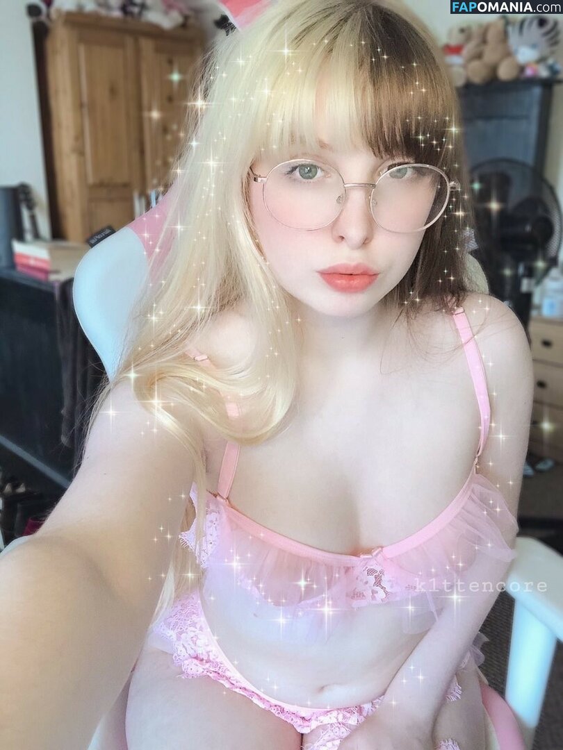 daisy / k1ttencore / petd0ll Nude OnlyFans  Leaked Photo #42