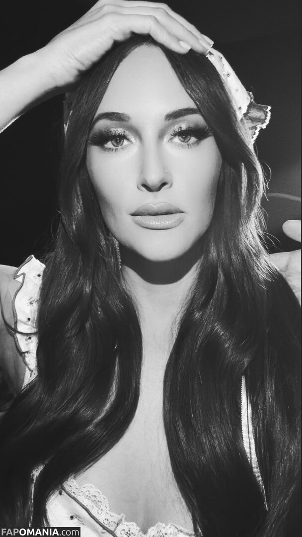Kacey Musgraves / spaceykacey Nude OnlyFans  Leaked Photo #5