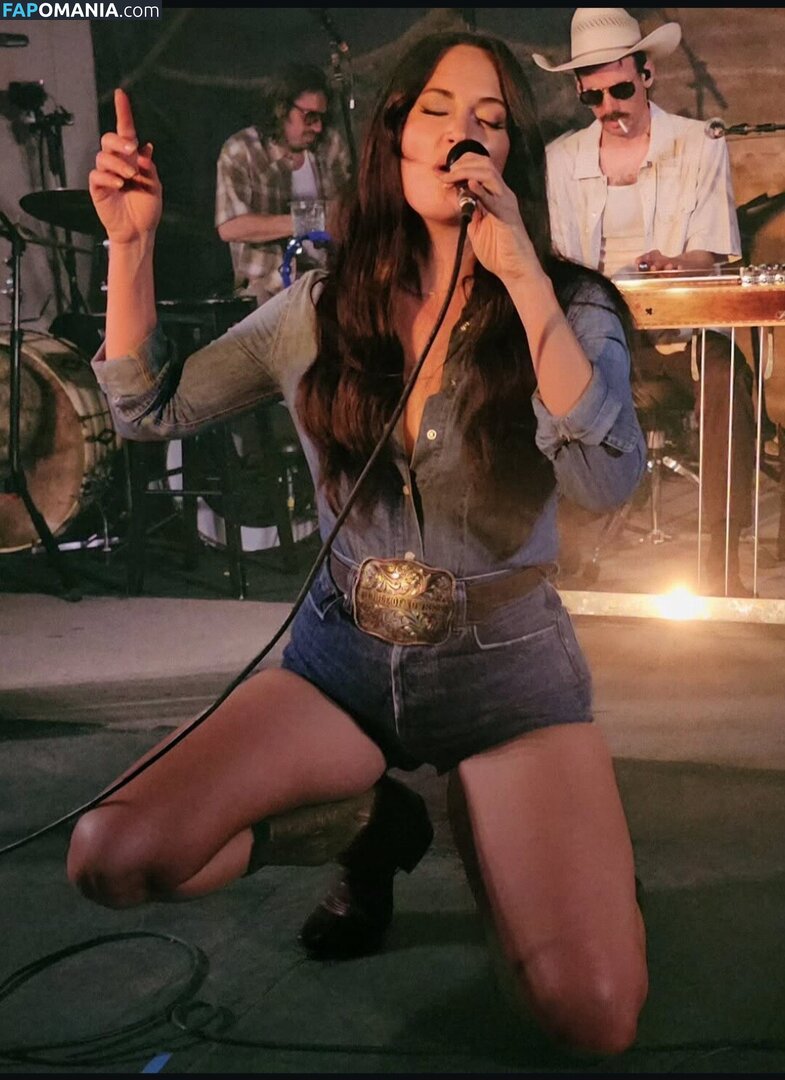 Kacey Musgraves / heavenlyyhazel / spaceykacey Nude OnlyFans  Leaked Photo #29