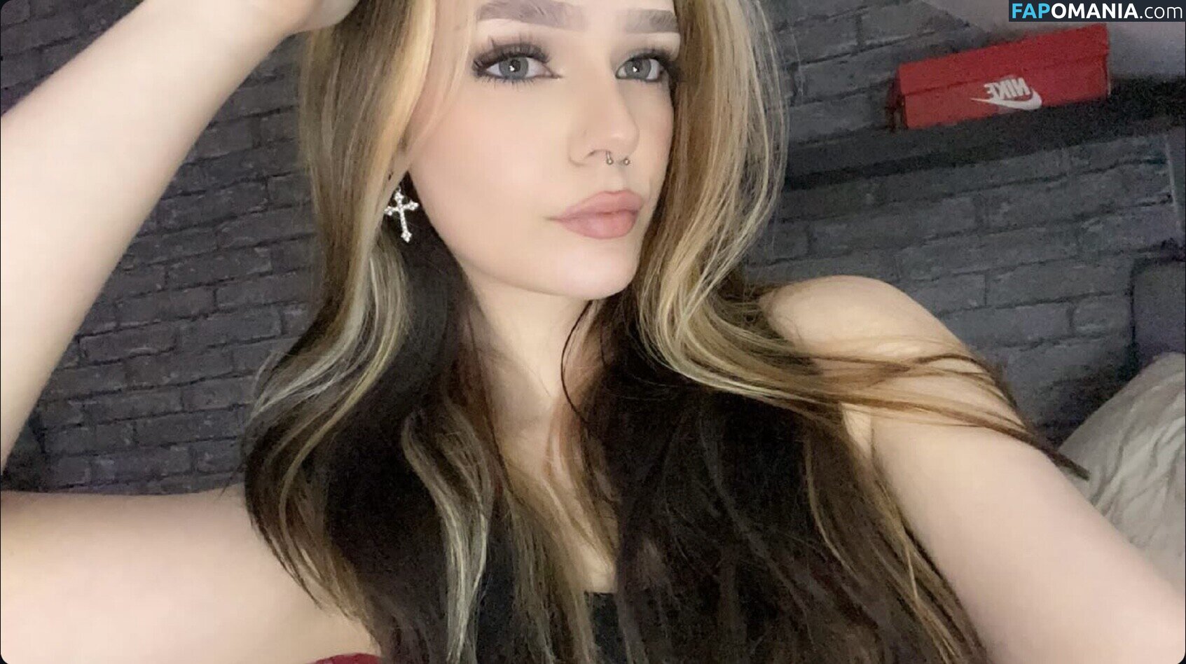 KJ.Lees / KJLees / KJLees112 / Kacy Nude OnlyFans  Leaked Photo #3