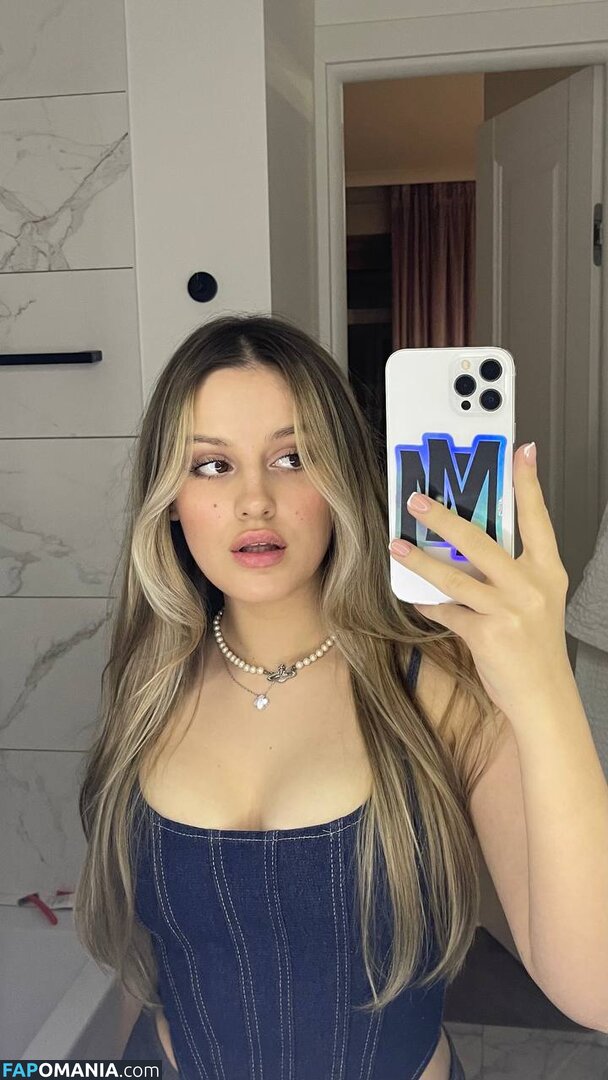 kae4ka / kake4u / whatkayawants Nude OnlyFans  Leaked Photo #1