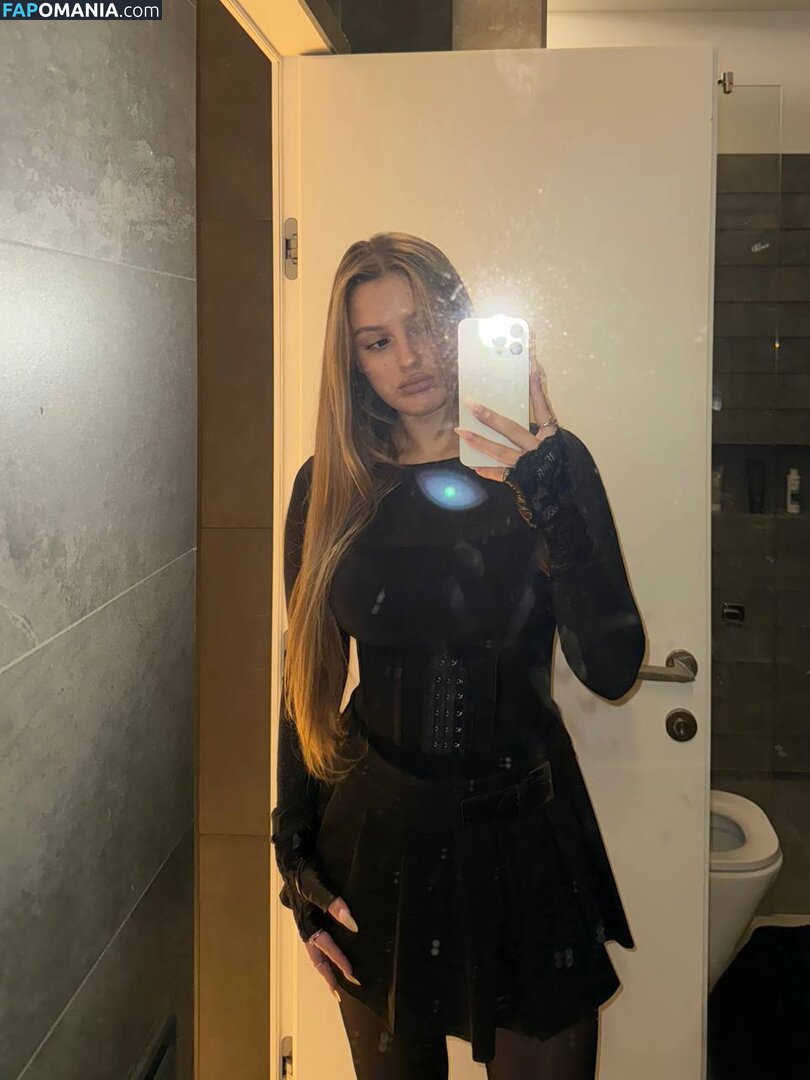 kae4ka / kake4u / whatkayawants Nude OnlyFans  Leaked Photo #4