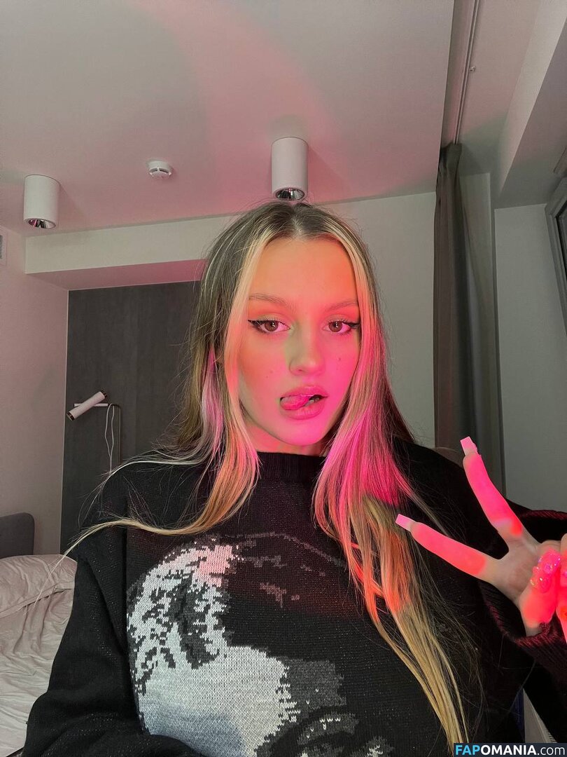 kae4ka / kake4u / whatkayawants Nude OnlyFans  Leaked Photo #6