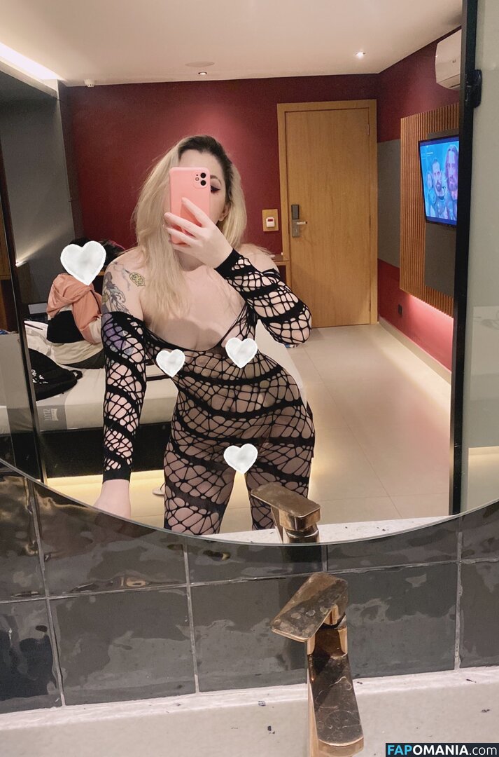 Kahsanoni Nude OnlyFans  Leaked Photo #24