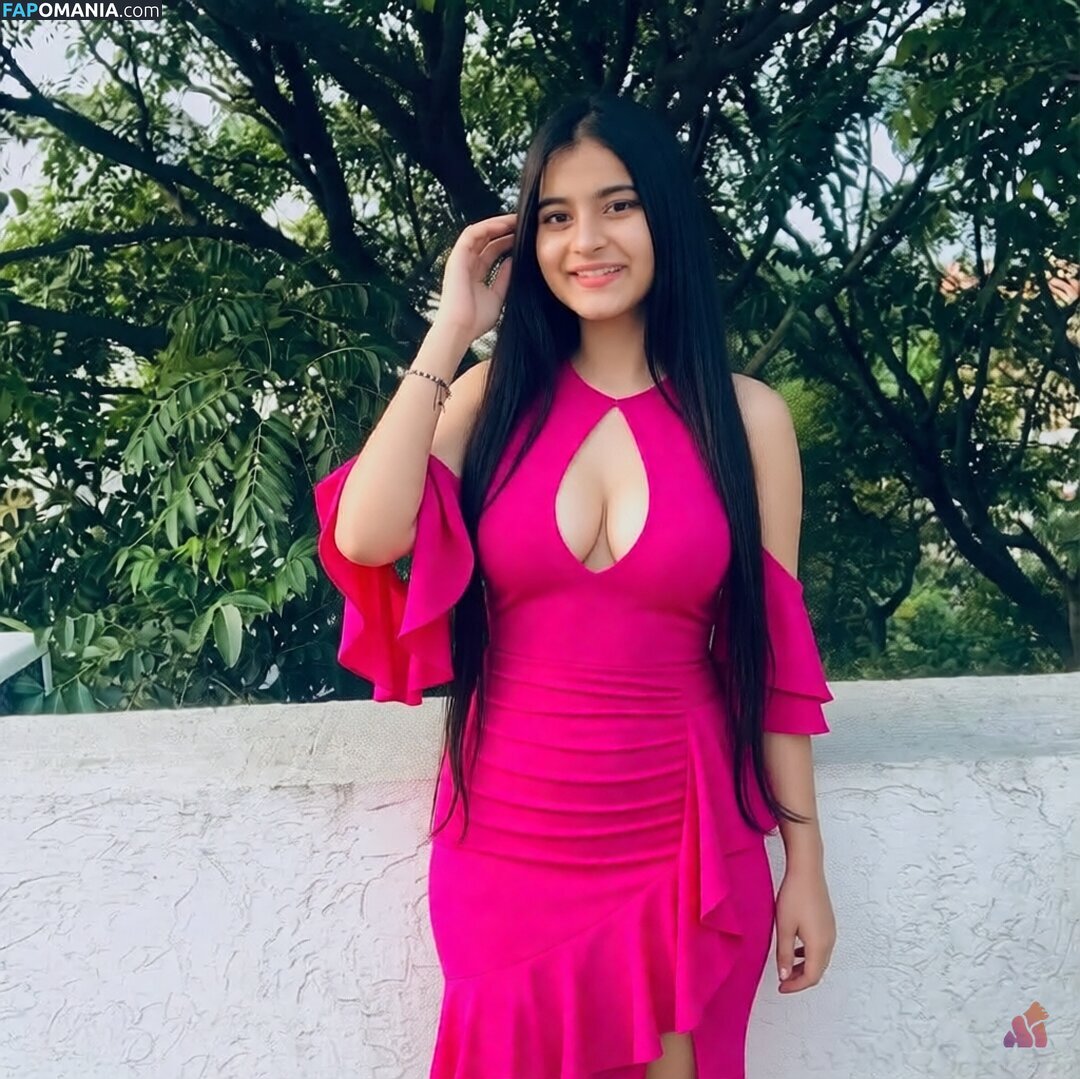 Instagram nudes / Kairavi dayal / kairavi_dayal Nude OnlyFans  Leaked Photo #1