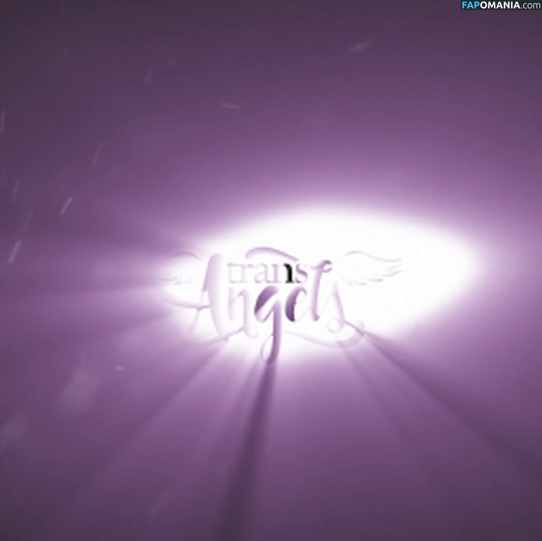 Kalli Grace / theekalligrace / theekallimauri Nude OnlyFans  Leaked Photo #12