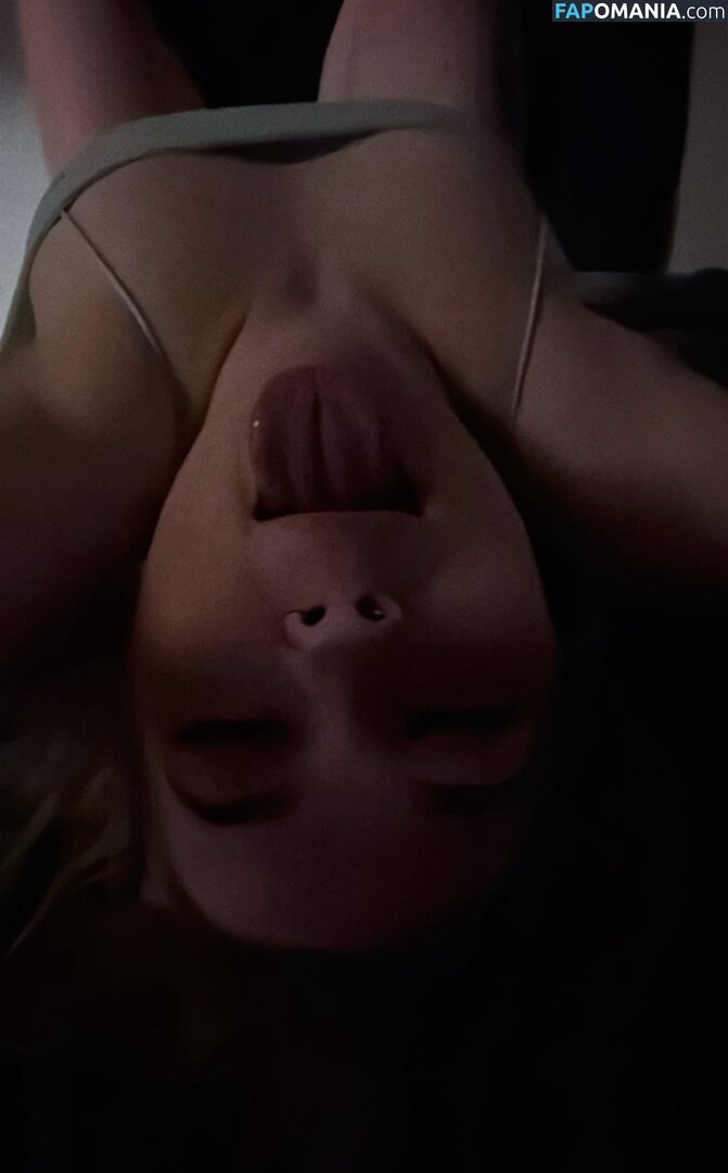 Karen Nicole / kxrennicole Nude OnlyFans  Leaked Photo #7