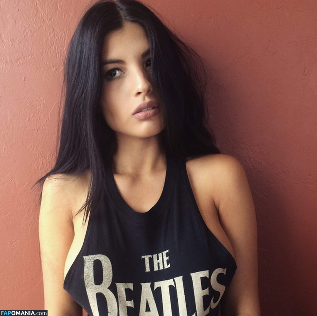 Karen Vi / future_ex_wife / karen_vi Nude OnlyFans  Leaked Photo #13