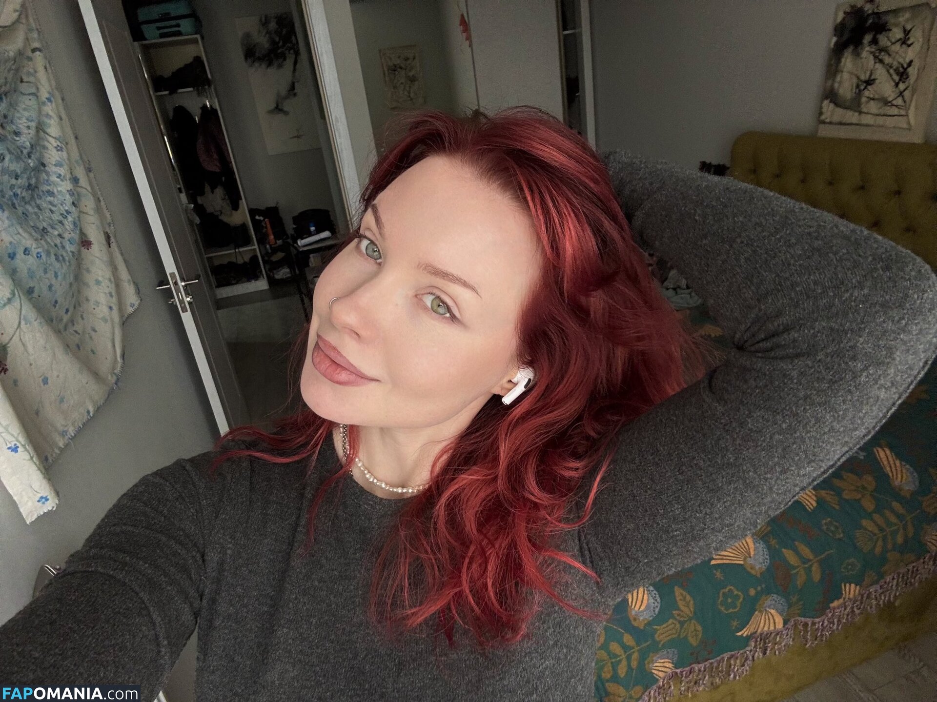 Karina Kherman / NebelaiaK / kher.man Nude OnlyFans  Leaked Photo #2