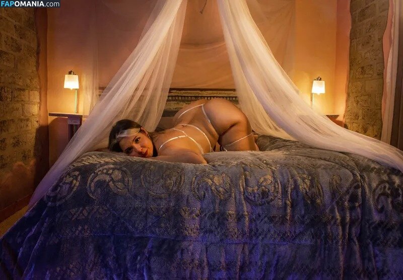 Karolwhitee / karolwhite.oficial Nude OnlyFans  Leaked Photo #9