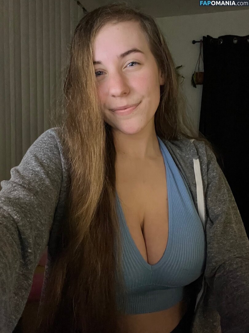  / Casey / Kasiedilla / Kasthedilla / dillahasmorefun / https: / kasiedilla.ttv Nude OnlyFans  Leaked Photo #31