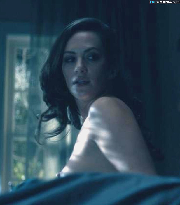 Kate Siegel Nude OnlyFans  Leaked Photo #4