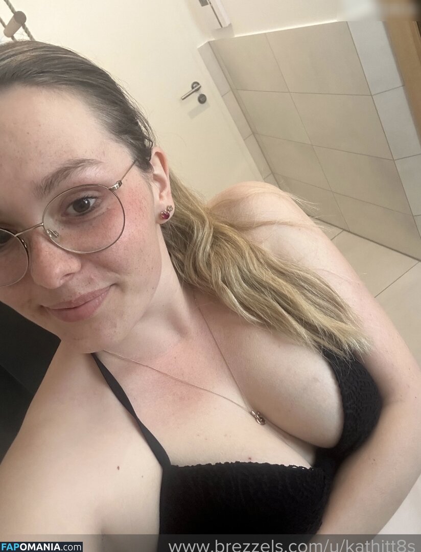 Kathitt8s / kathi.x.kat Nude OnlyFans  Leaked Photo #13