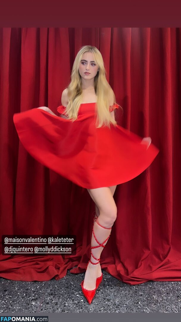 Kathryn Newton / kathrynnewton Nude OnlyFans  Leaked Photo #17
