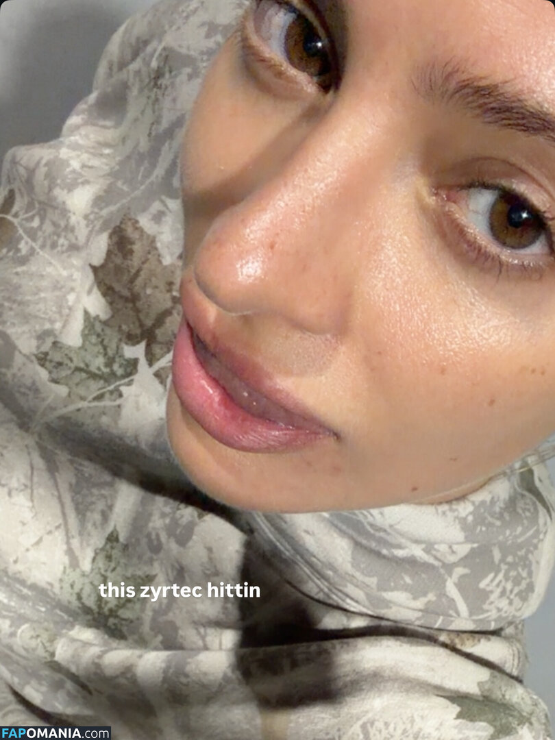 Katie Dillenbeck / katievsaliens Nude OnlyFans  Leaked Photo #8
