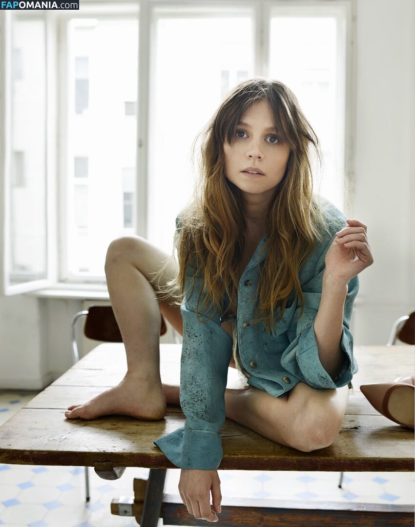 Katja Herbers / katjaherbers Nude OnlyFans  Leaked Photo #3