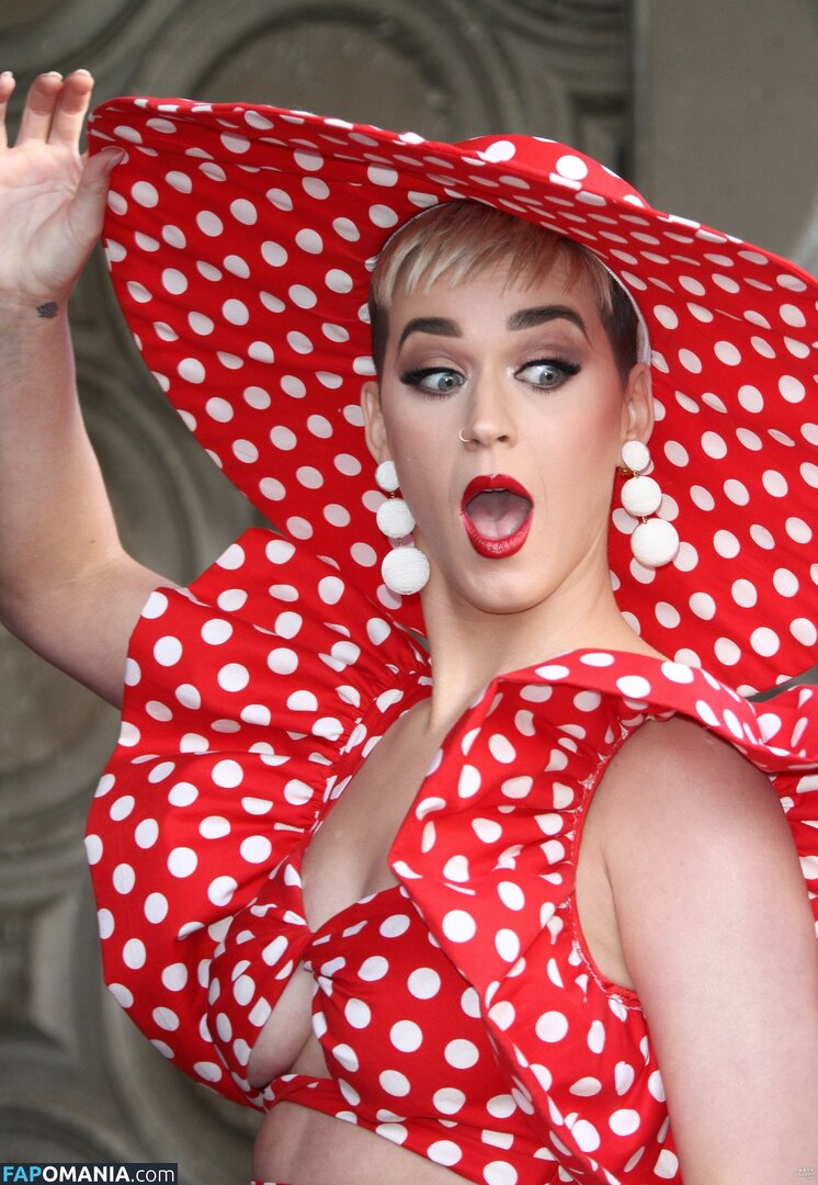Katy Perry Nude Leaked Photo #200