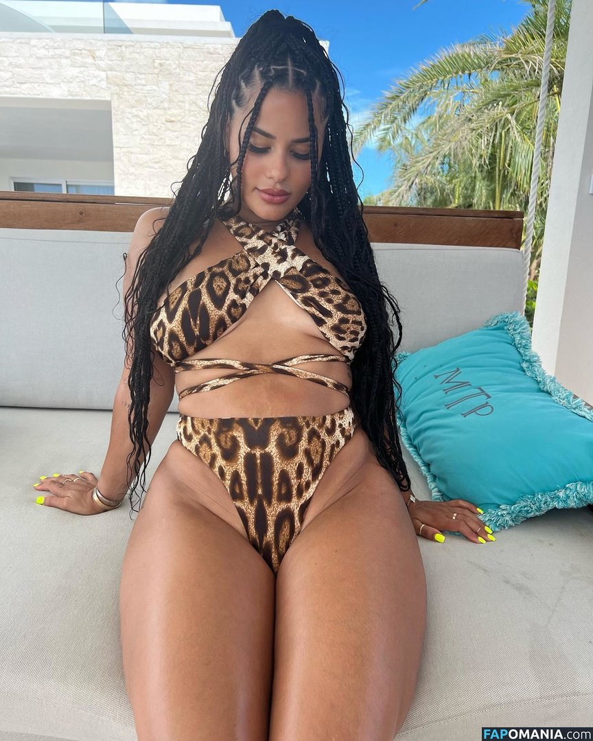 Katya Elise Henry / katyaelisehenry / katyaelisehenrysworld Nude OnlyFans  Leaked Photo #27