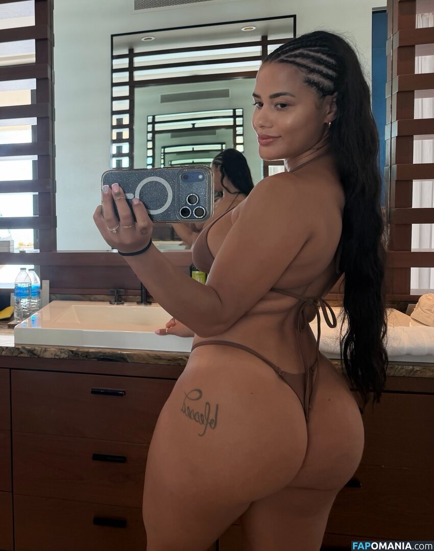 Katya Elise Henry / katyaelisehenry / katyaelisehenrysworld Nude OnlyFans  Leaked Photo #1051