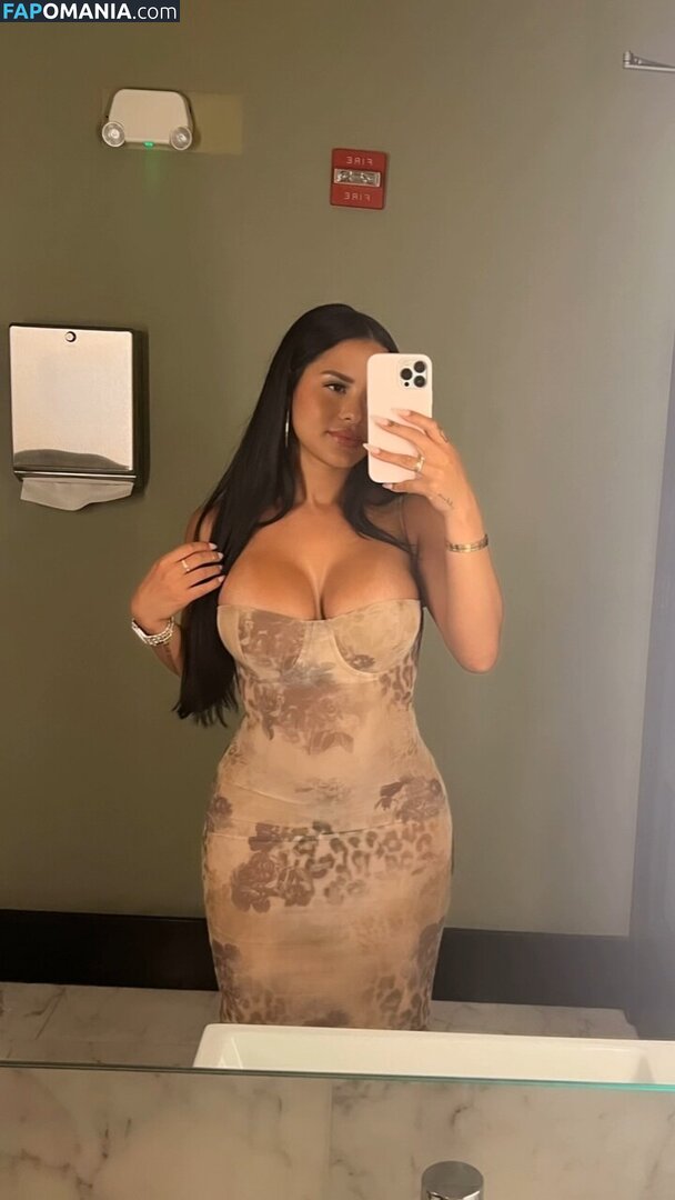 Katya Elise Henry / katyaelisehenry / katyaelisehenrysworld Nude OnlyFans  Leaked Photo #1079