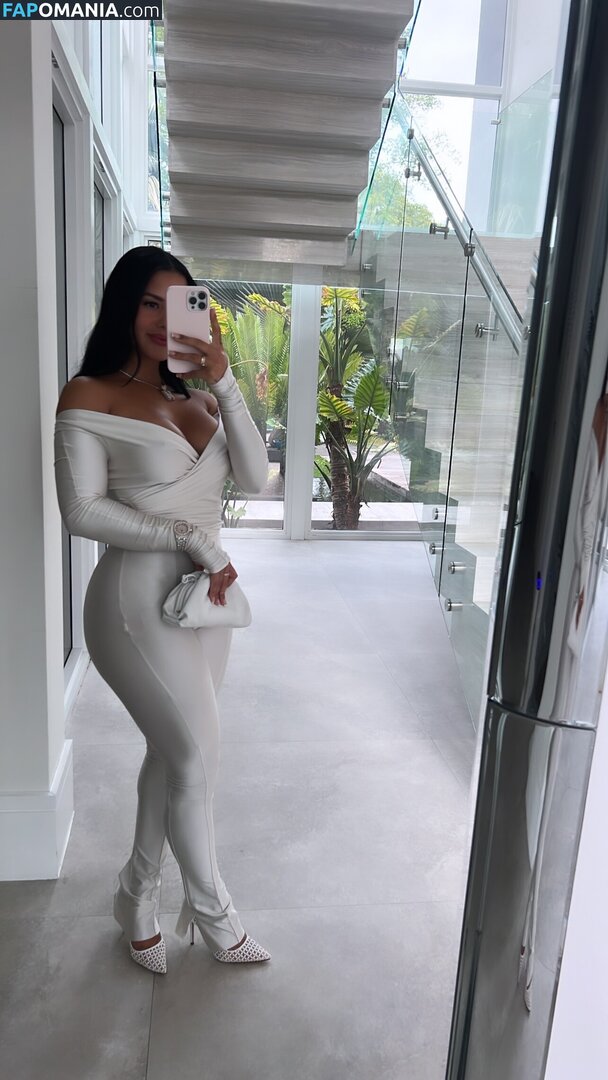 Katya Elise Henry / katyaelisehenry / katyaelisehenrysworld Nude OnlyFans  Leaked Photo #1085