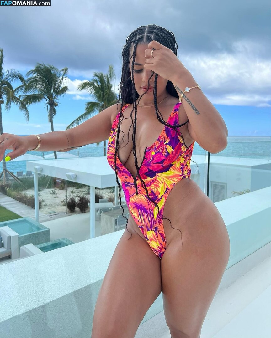 Katya Elise Henry / katyaelisehenry / katyaelisehenrysworld Nude OnlyFans  Leaked Photo #1162