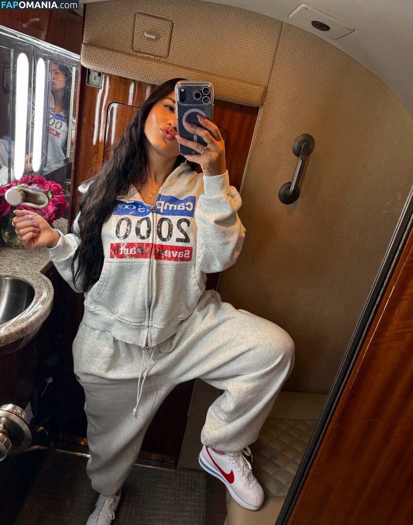 Katya Elise Henry / katyaelisehenry / katyaelisehenrysworld Nude OnlyFans  Leaked Photo #1176