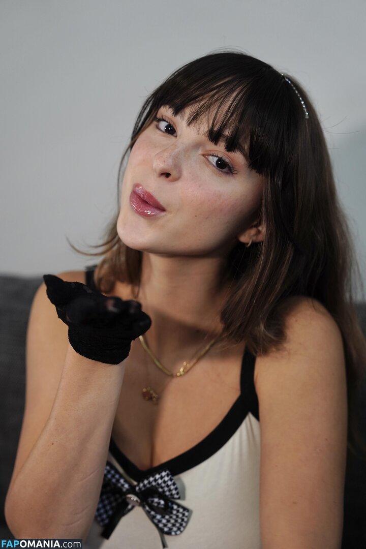 Katya Samilova / Katya_s__ / kate.s / kate.smlva Nude OnlyFans  Leaked Photo #11