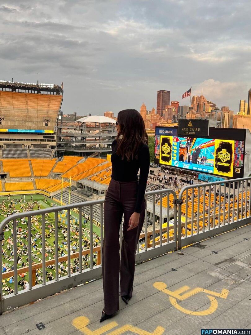 Kay Adams / heykayadams Nude OnlyFans  Leaked Photo #1