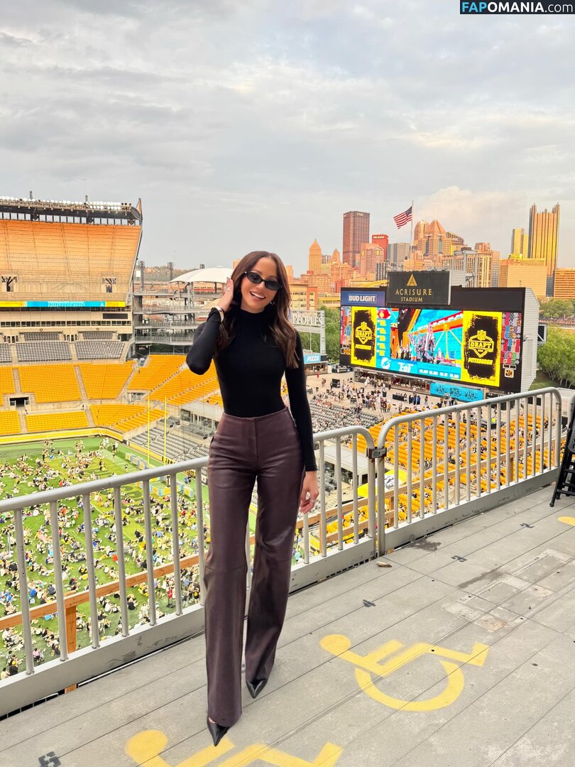 Kay Adams / heykayadams Nude OnlyFans  Leaked Photo #4