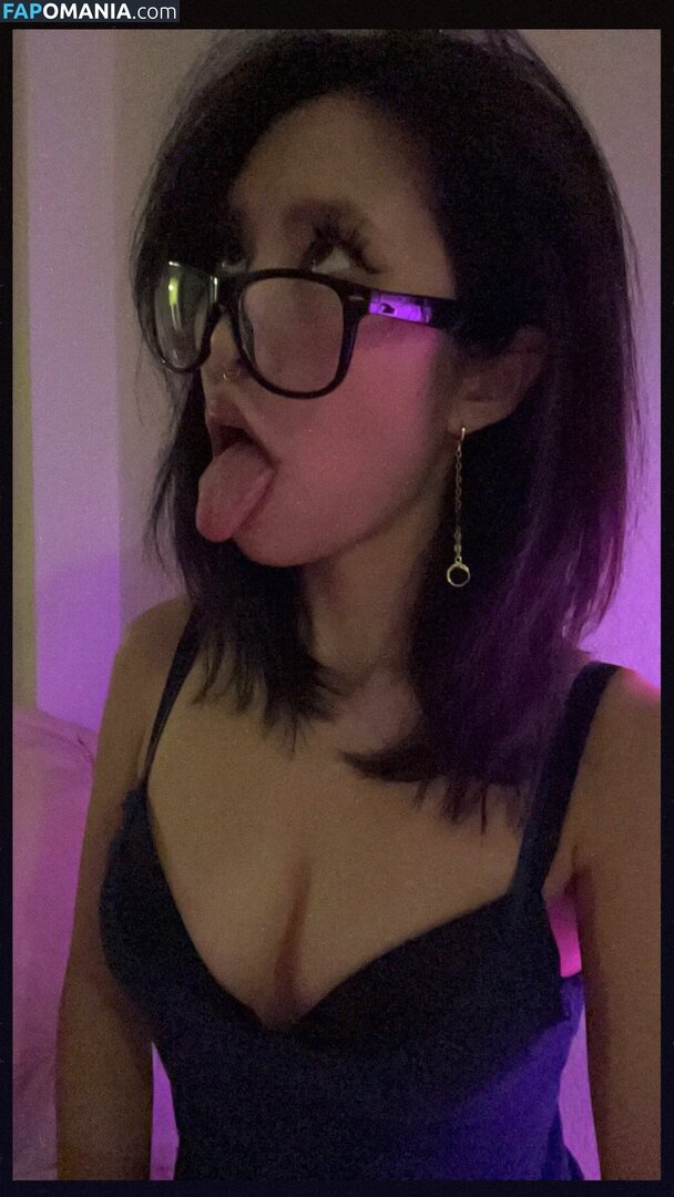  / Asian Baby Girl / kayla.vy Nude OnlyFans  Leaked Photo #14