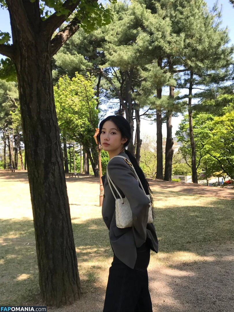 Kazuha Nakamura 中村 一葉 / LESSERAFIM / zuhazana Nude OnlyFans  Leaked Photo #4