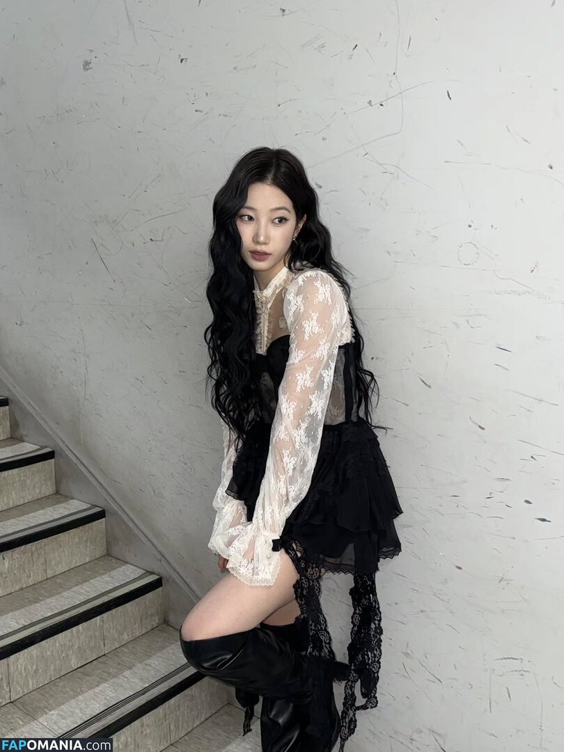 Kazuha Nakamura 中村 一葉 / LESSERAFIM / zuhazana Nude OnlyFans  Leaked Photo #27