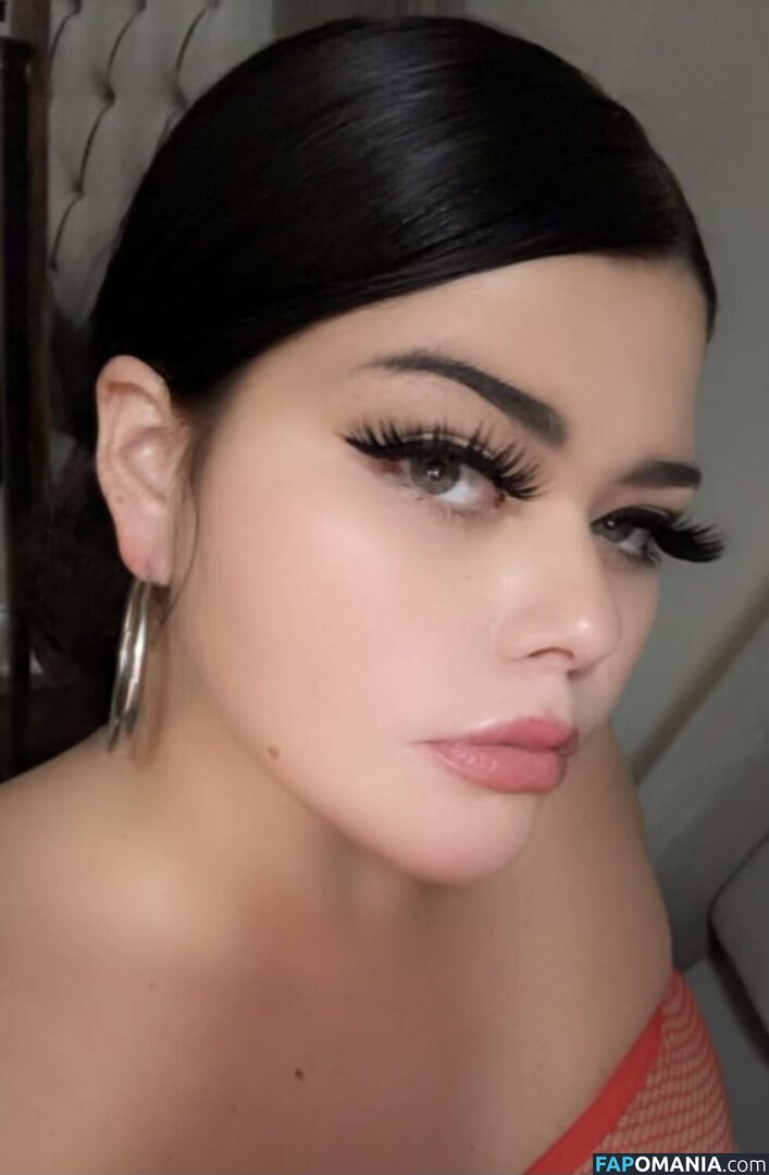 Keepitguera / gueraanava Nude OnlyFans  Leaked Photo #2