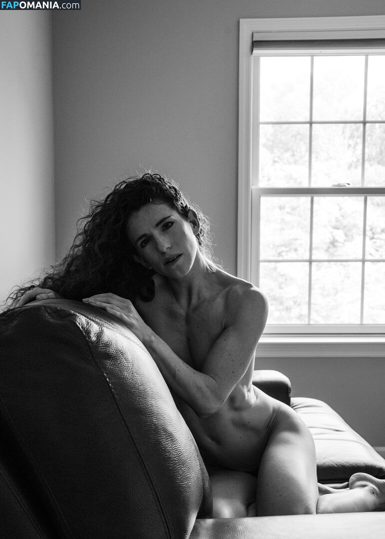 Keira Grant / KeiraGrant / keiragrantart Nude OnlyFans  Leaked Photo #113