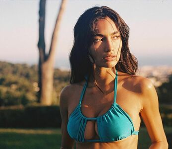 Kelly Gale