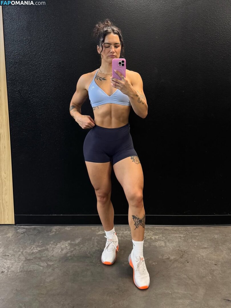 Kelly Matthews / kellylmatthews Nude OnlyFans  Leaked Photo #3