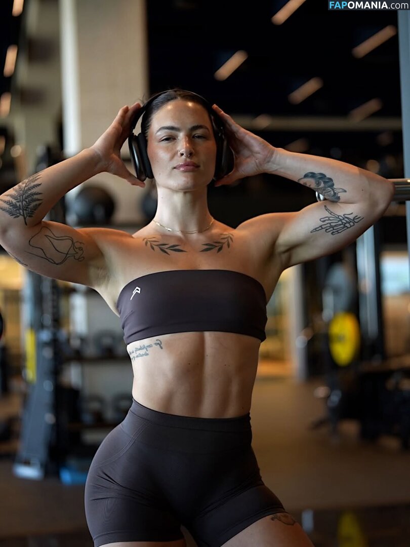 Kelly Matthews / kellylmatthews Nude OnlyFans  Leaked Photo #6