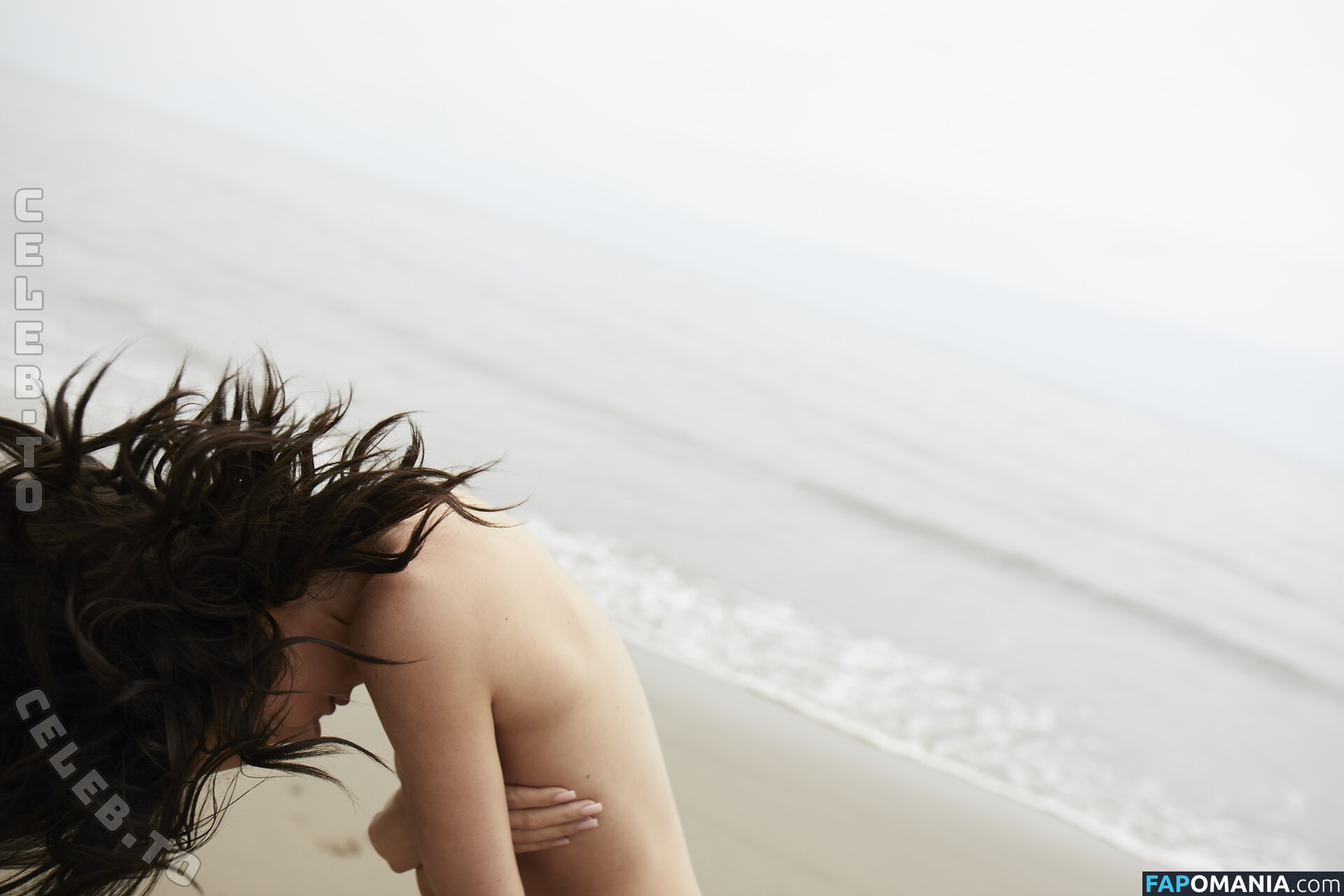 Kendall Jenner / https: / kendalljenner Nude OnlyFans  Leaked Photo #68