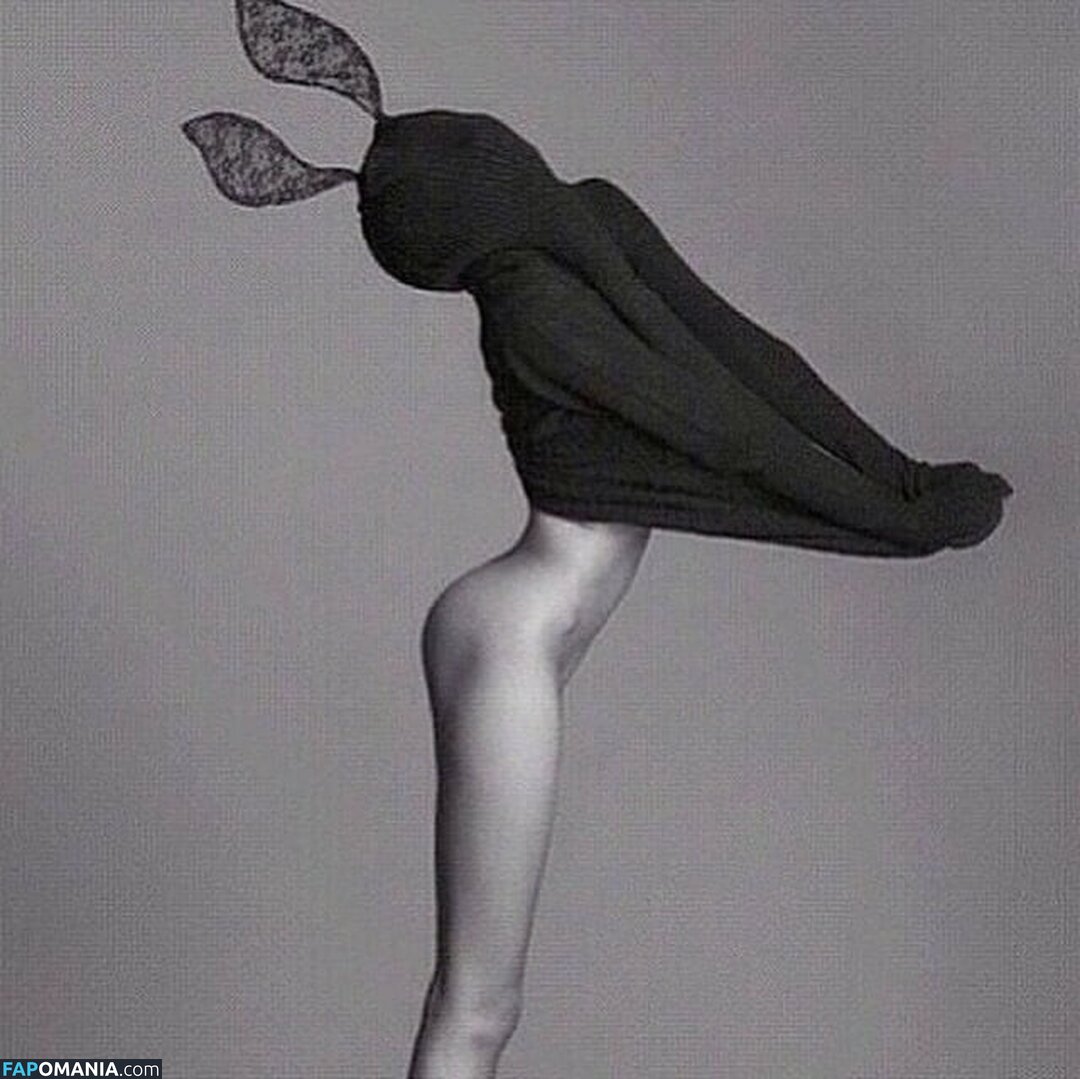 Kendall Jenner / KendallJenner Nude OnlyFans  Leaked Photo #643