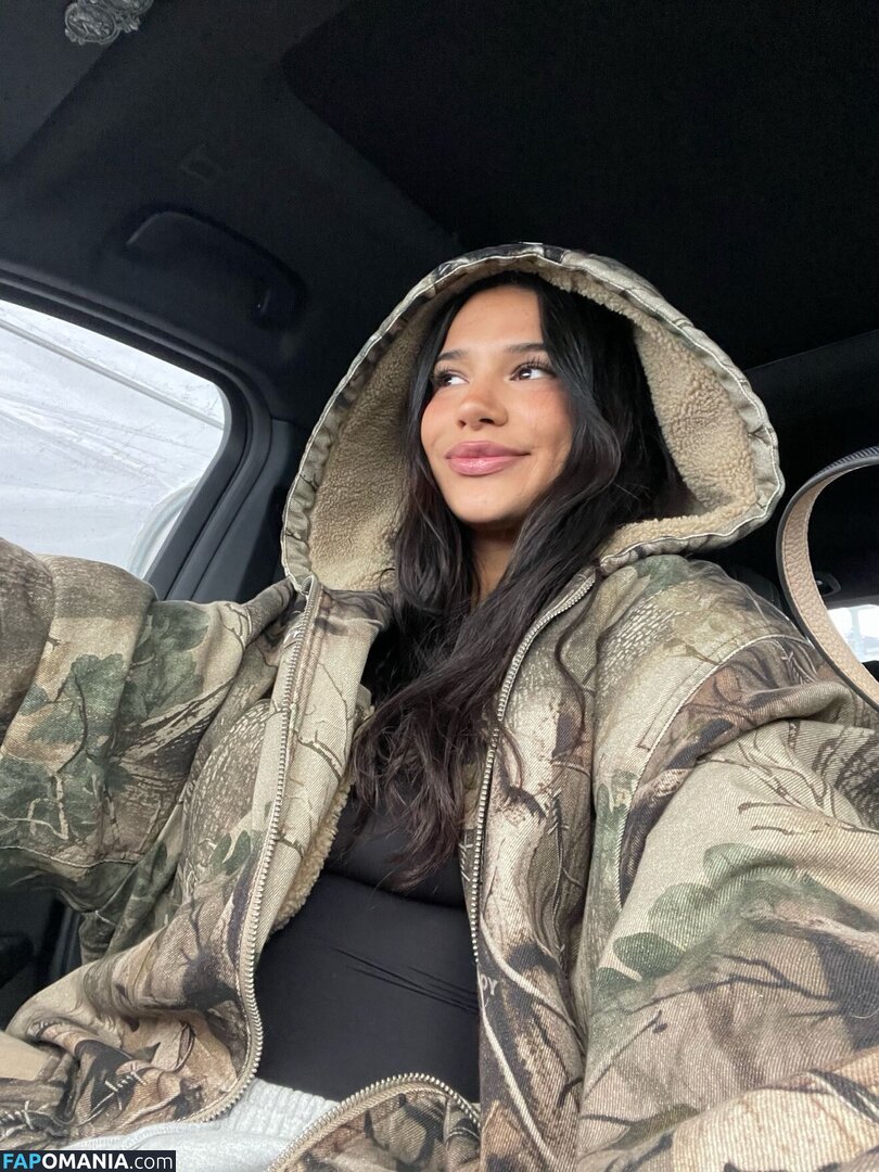 Jogadora / Kiana dufour / kianadufour Nude OnlyFans  Leaked Photo #38
